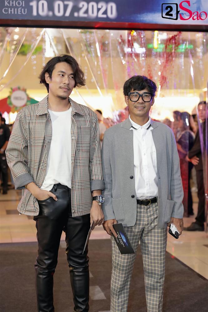 Nhã Phương lẻ bóng đến ủng hộ Ái Phương ra mắt phim mới-16