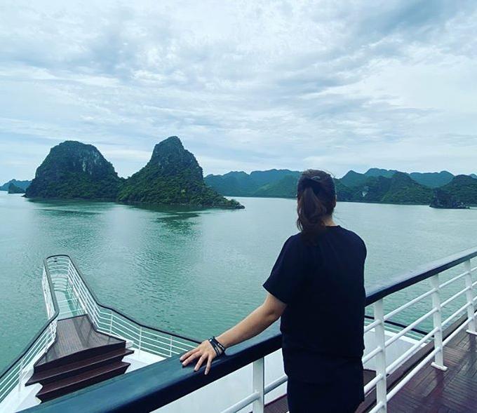 Trợ lý Ngọc Trinh thường ở resort, ăn món đắt tiền-4