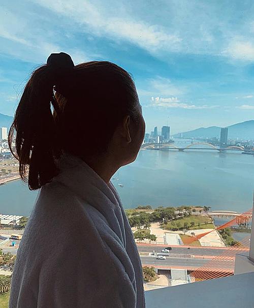 Trợ lý Ngọc Trinh thường ở resort, ăn món đắt tiền-5