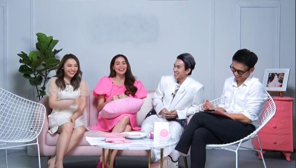 Sau nhiều lần sơ hở, Hồ Ngọc Hà ngụy trang bụng bầu cẩn thận khi livestream-1