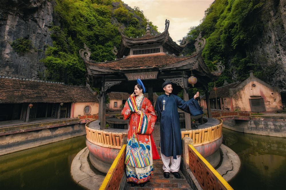 Ảnh cưới xuyên không của cô nàng Phú Quốc chủ động cầm cưa crush bằng list nhạc thất tình-4