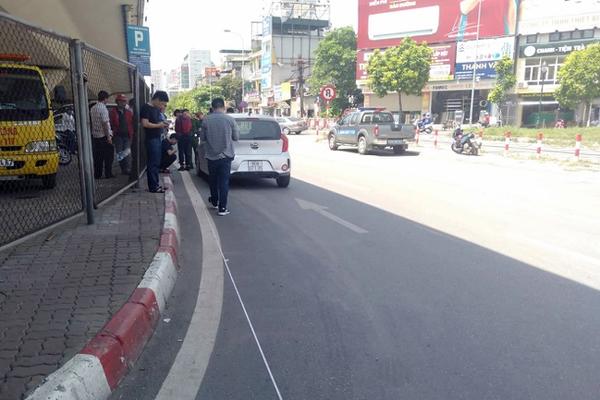 Trung úy CSGT bị ôtô kéo lê hàng chục mét-1