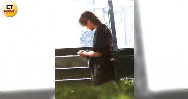 La Chí Tường lộ diện bơ phờ sau bê bối tình dục thác loạn-3