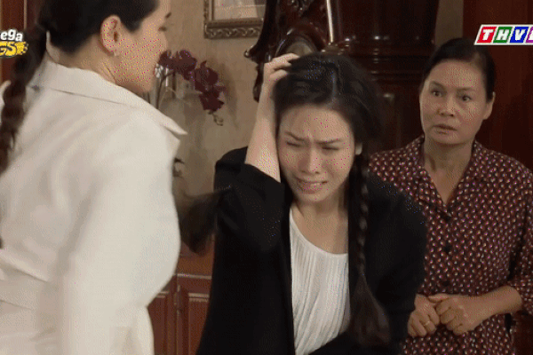 Nhật Kim Anh ăn tát xây xẩm mặt mày trong Vua Bánh Mì phiên bản Việt-5