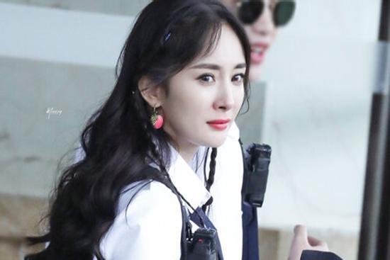 Dương Mịch tìm đạo diễn lớn mong hợp tác nhưng lại bị đuổi ngay trước cổng nhà?