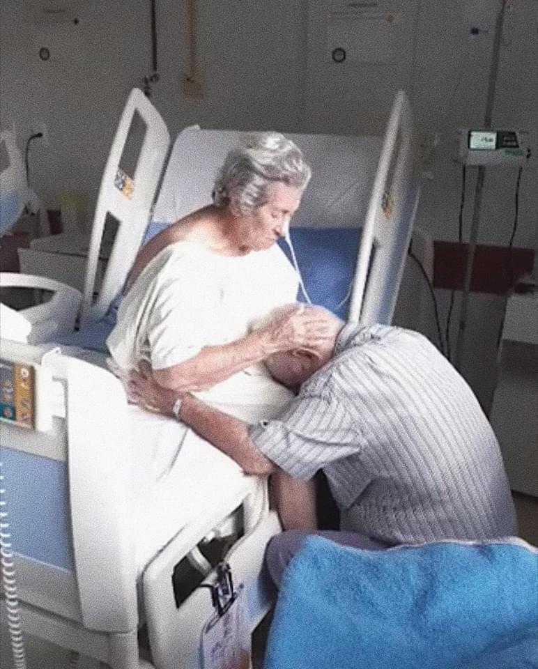 Những bức ảnh chứng minh tình yêu thời ông bà anh khiến giới trẻ chạy xách dép-5