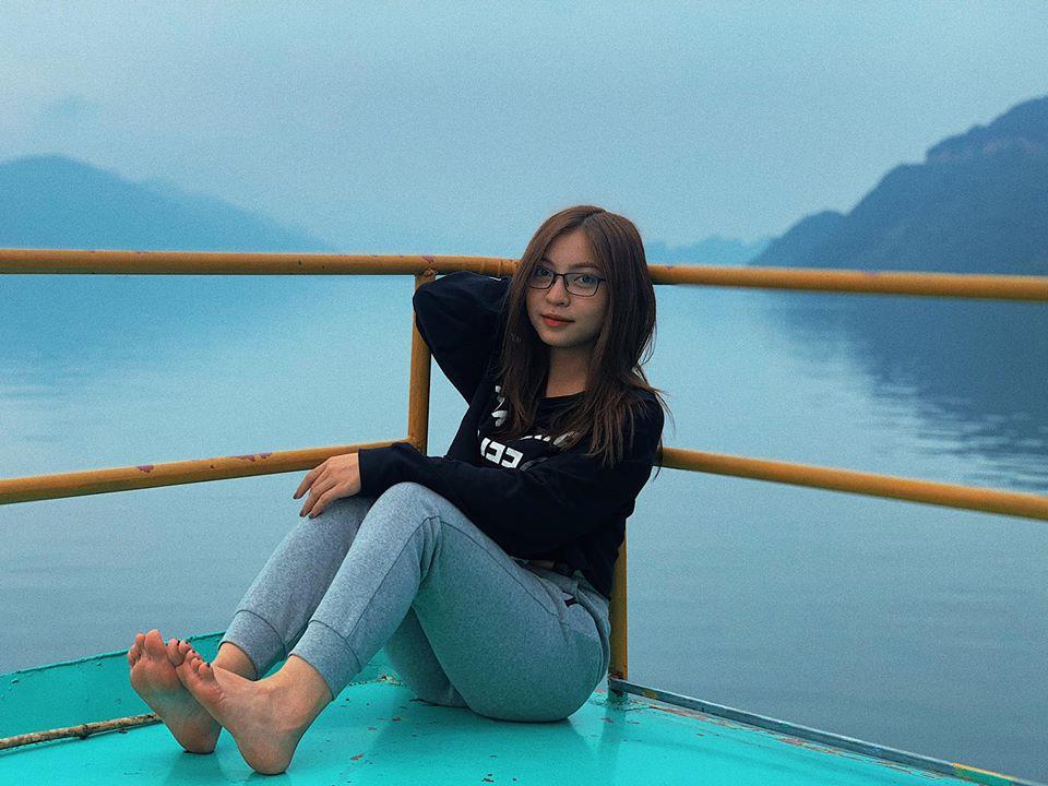 Nhật Lê rời bỏ mối tình 3 năm với Quang Hải: Ăn mặc gợi tình, tiệc tùng quên lối-9