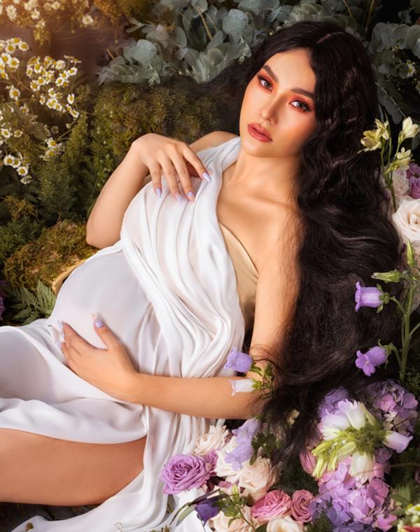 Ảnh bầu sao Việt: Người thích Tây hóa nên mất sang, người vẽ toàn thân lại độc đáo-4