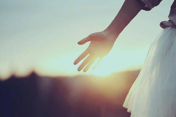 Phụ nữ sở hữu 5 tướng miệng xảo hoạt tán của, cả đời nghèo khổ, sống cô đơn một mình-3