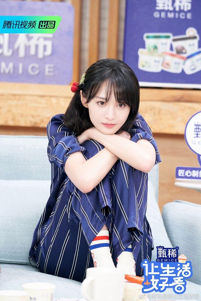 Trịnh Sảng khẳng định phim thần tượng là giả dối, vỗ mặt những cô gái bị tẩy não vì soái ca-4