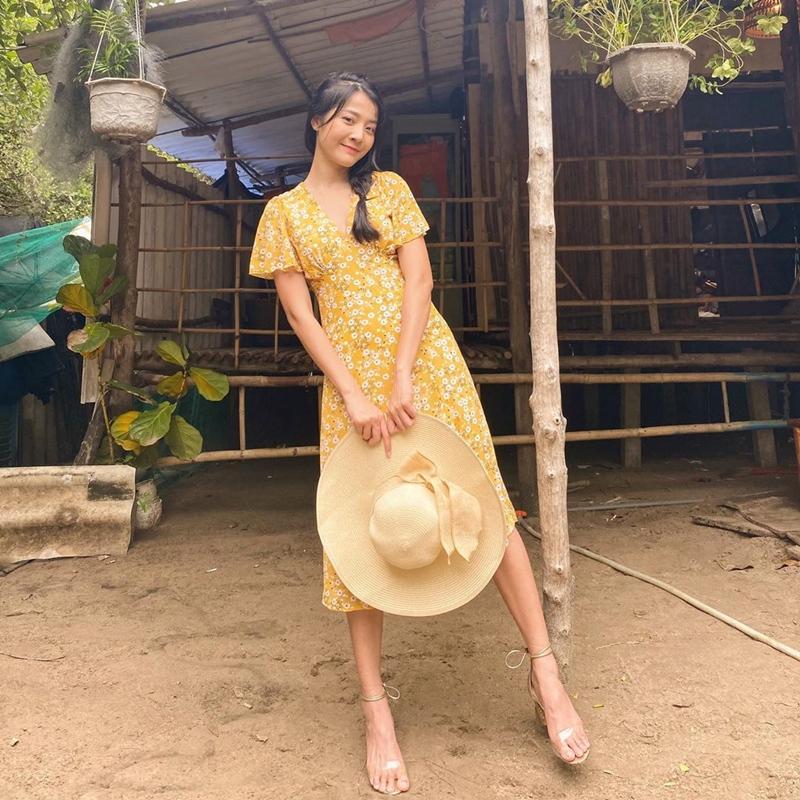 Lệ Quyên xách túi Hermès giữa bão hàng giả - Hương Giang e ấp gái mới lớn-11