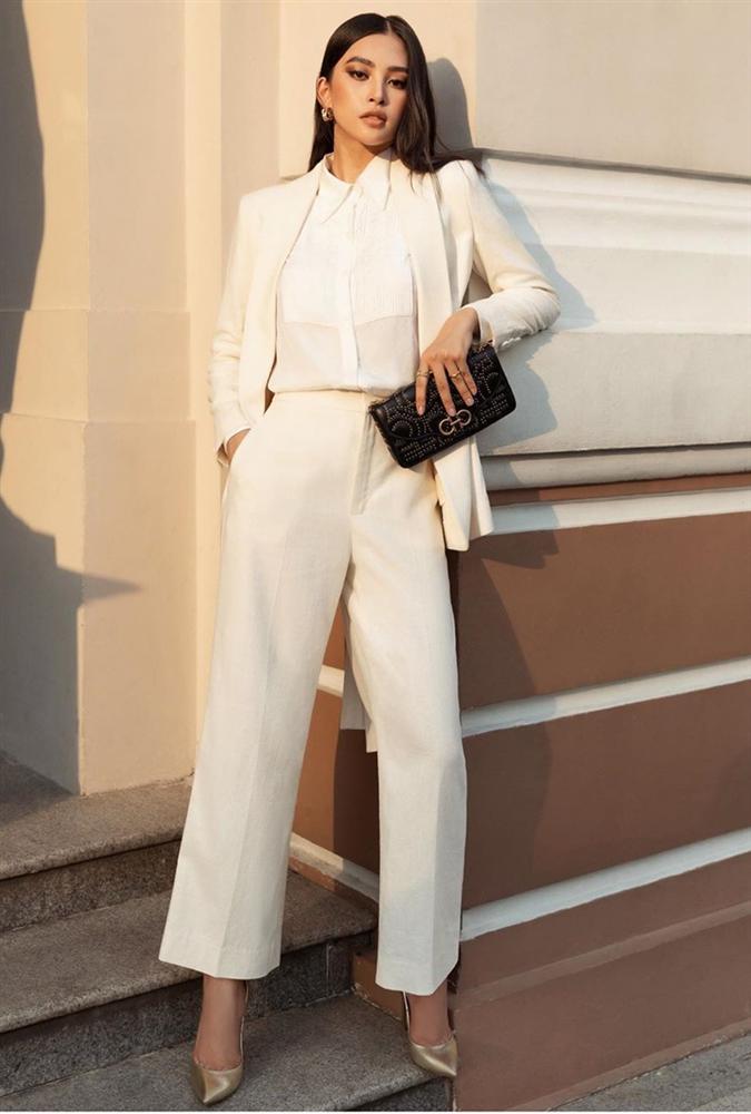 Chi Pu sexy - Phương Ly nữ tính bất ngờ khi cùng diện đầm tím-3