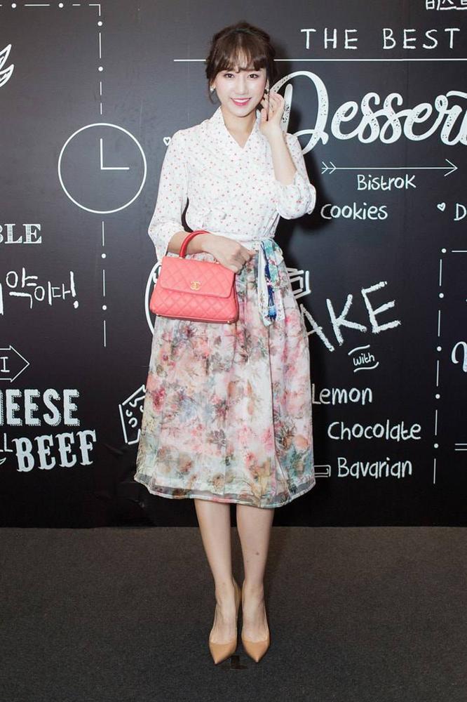 Không phải cứ quần áo đắt tiền là sang, qua tay sao Việt hàng hiệu cũng có lúc rớt giá-3