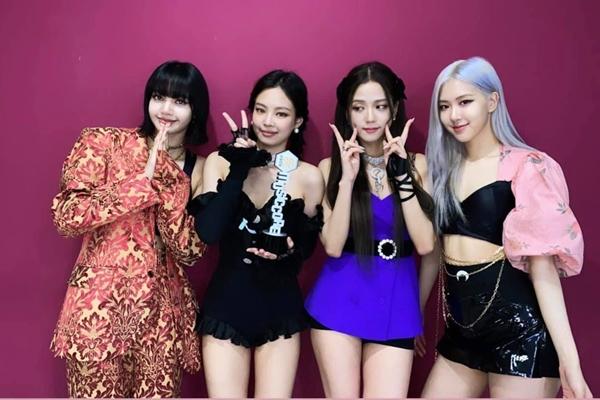 4 năm debut, 6 scandal đình đám bủa vây Jennie BlackPink-8