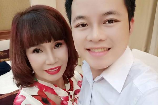 3 tuần sau dao kéo, cô dâu 63 tuổi ở Cao Bằng miệng méo đáng thất vọng-8