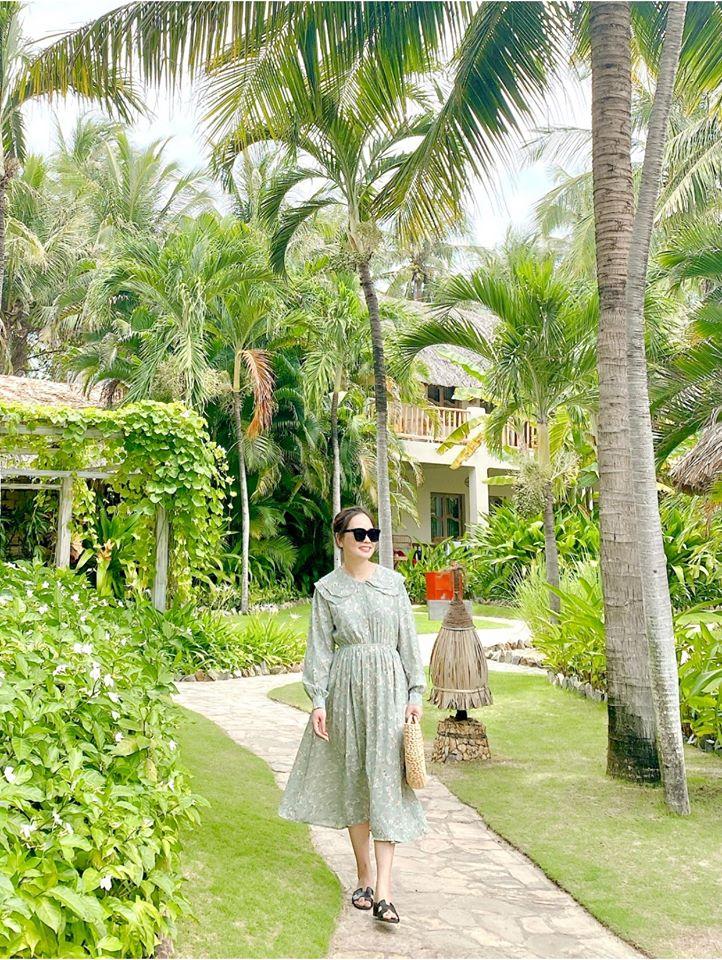 Làm mẫu bất đắc dĩ cho con gái, mẹ Ly Kute khiến ai cũng ngỡ ngàng với nhan sắc hack tuổi-5