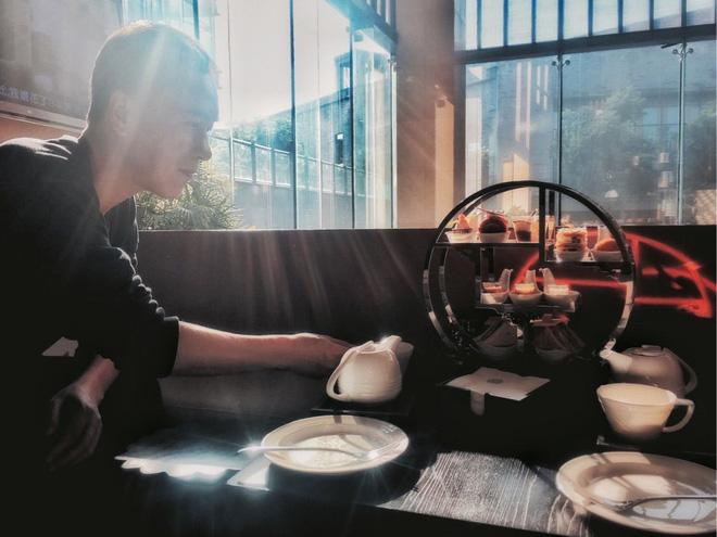 Khoe ảnh bố thời trẻ, cô gái làm dân tình hóng info vì cả 2 đều ngoại hình cực phẩm-4