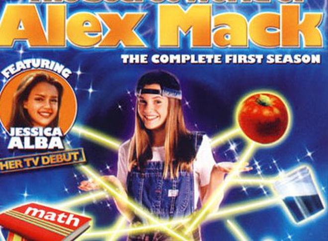 Nữ chính Thế giới bí mật của Alex Mack giờ ra sao?-1