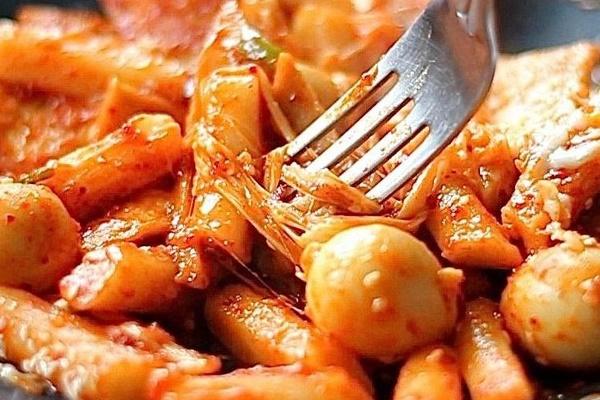 Cách làm món trứng cút om nước tương-1