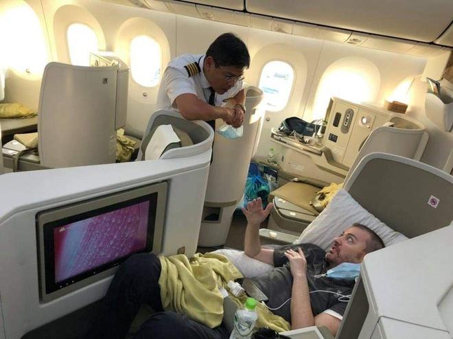 Vì sao bệnh nhân 91 không bay thẳng từ TP. HCM về Anh?-1