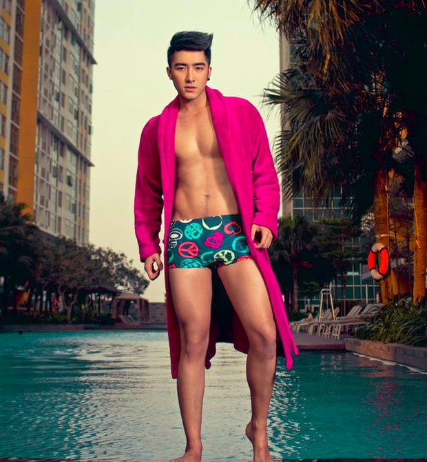 Tú ông Lục Triều Vỹ lột xác từ hot teen chân quê thành hot boy 6 múi đầy hàng hiệu-6