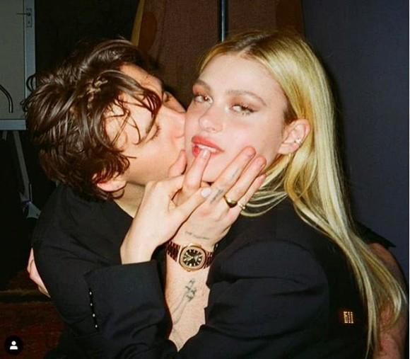 Siêu đám cưới 120 tỷ của con trai David Beckham và bạn gái sẽ do bố vợ tỷ phú chi trả?-1