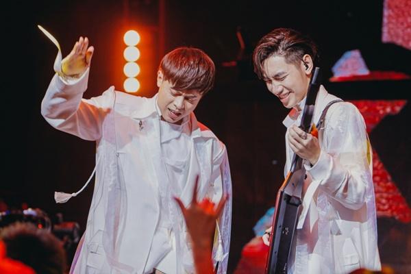 Xuất hiện cặp bài trùng mới làng nhạc Việt: K-ICM và APJ-4