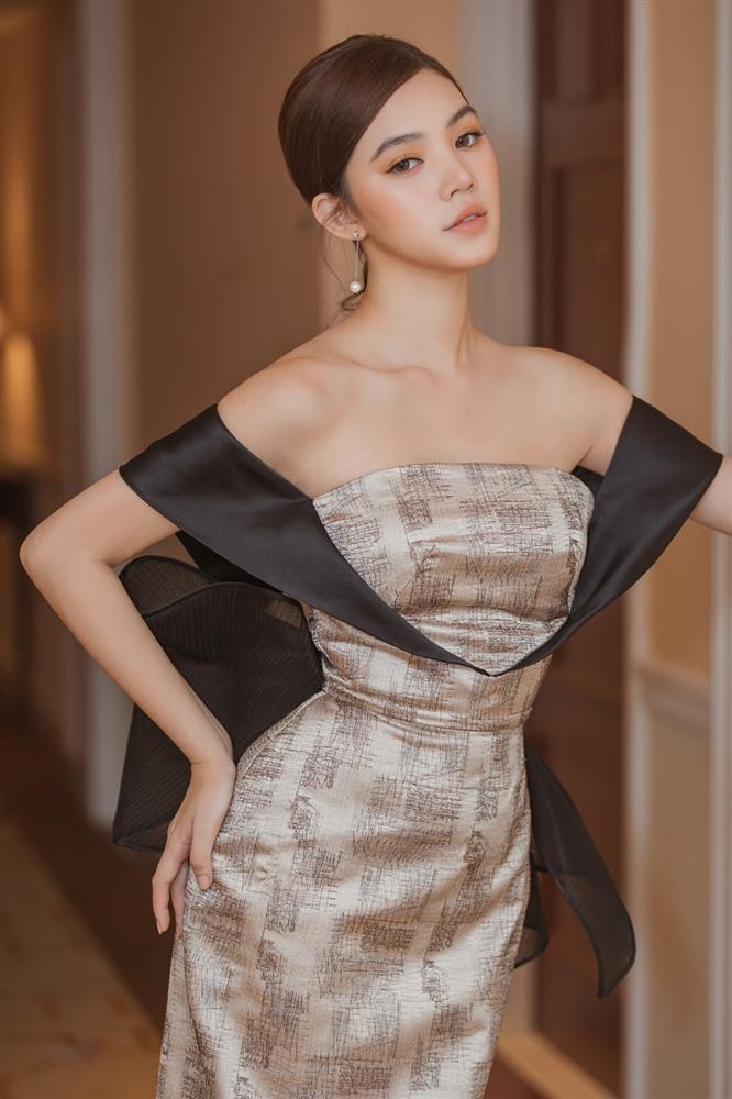 Jolie Nguyễn - mỹ nhân từng khiến giới giải trí ngả mũ nhờ loạt triết lý sống đạo đức-7