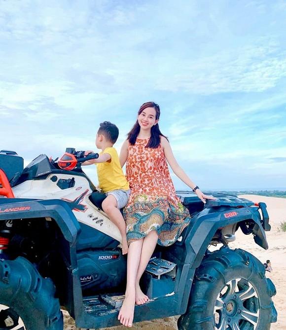 Chia sẻ bí quyết hạnh phúc, hội chị em chỉ chú ý nhan sắc thăng hạng ở tuổi 30 của Ly Kute-5