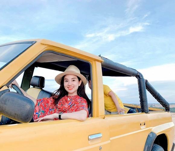 Chia sẻ bí quyết hạnh phúc, hội chị em chỉ chú ý nhan sắc thăng hạng ở tuổi 30 của Ly Kute-1