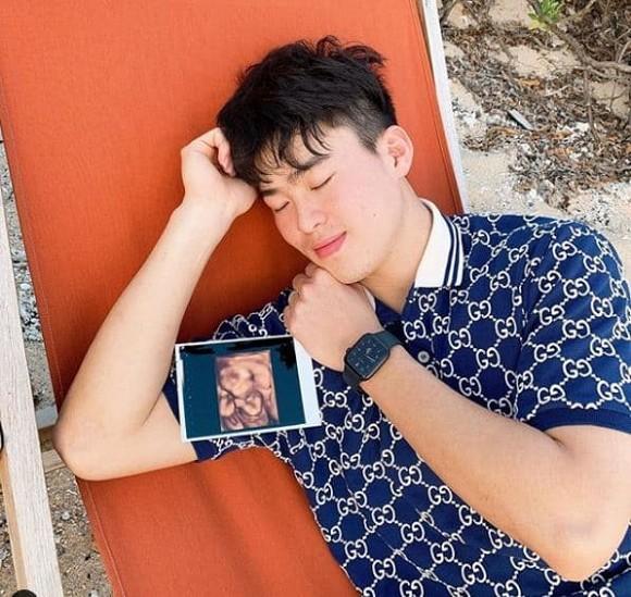 Duy Mạnh đăng ảnh bên công chúa béo, nhưng fan lại tập trung khuyên điều này-3