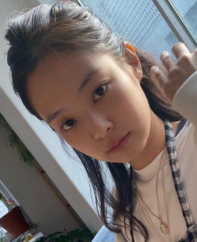 Mặt mộc của 4 nữ thần BLACKPINK: Mỗi người một vẻ mười phân vẹn mười-5