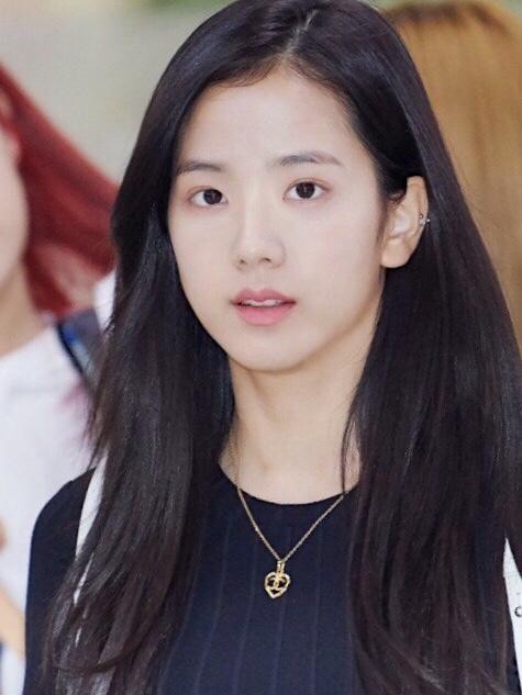 Mặt mộc của 4 nữ thần BLACKPINK: Mỗi người một vẻ mười phân vẹn mười-9