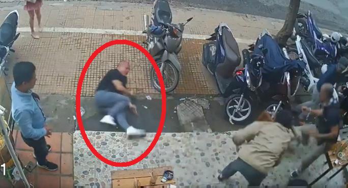 Tổng giám đốc khu du lịch Quỷ Núi xin lỗi Facebooker bị nhân viên dưới quyền đánh hội đồng-1