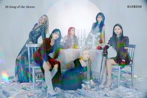 Apple G-Friend: 9 bí ẩn kết nối MV của BTS, TXT, G-Friend còn lâu bạn mới biết-21