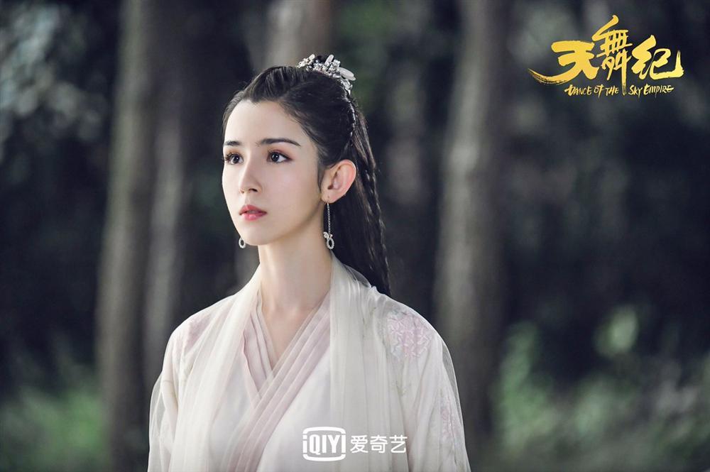 Mỹ nhân từng được dự đoán soán ngôi Địch Lệ Nhiệt Ba bây giờ ra sao?-2