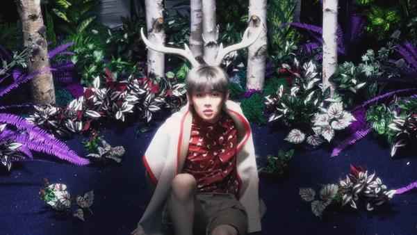 Apple G-Friend: 9 bí ẩn kết nối MV của BTS, TXT, G-Friend còn lâu bạn mới biết-3