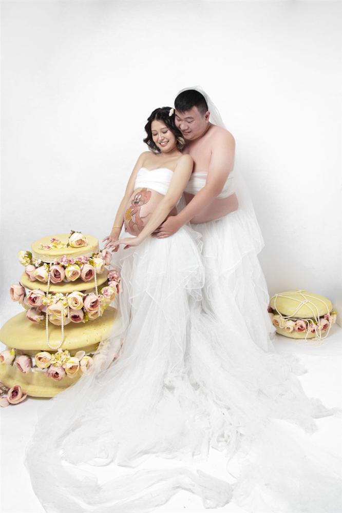 Bộ ảnh người đàn ông mang bầu chiếm sóng khắp cõi mạng hôm nay-3