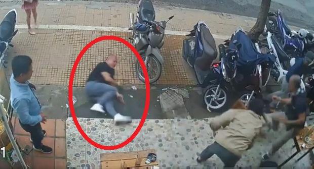 Khu du lịch Quỷ Núi sẽ loại bỏ những hạng mục phản cảm sau khi bị phản ứng-1