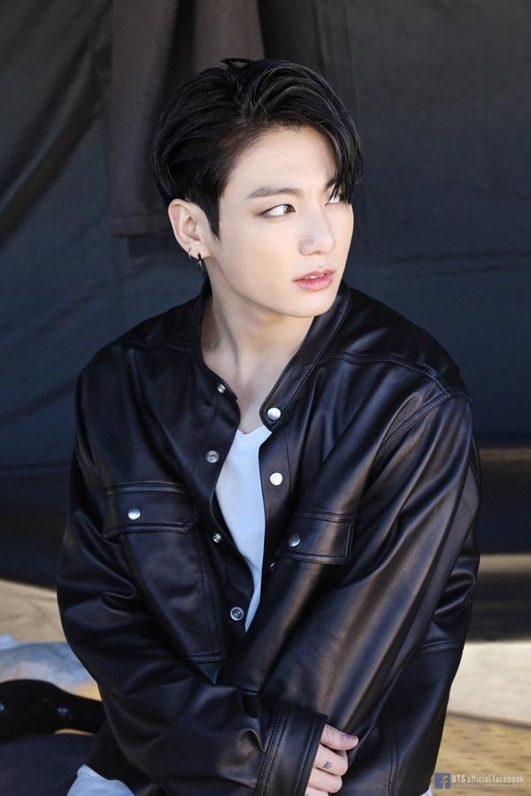 7 năm debut, Jungkook BTS dính 5 scandal đình đám khắp châu Á-11
