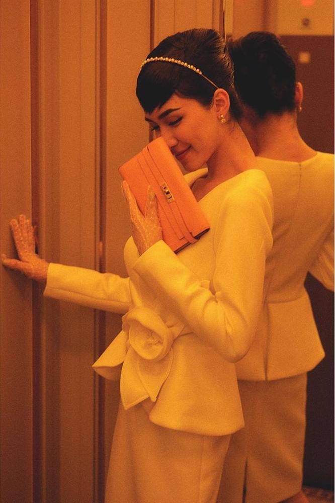 Hòa Minzy chuộng phong cách cổ điển, đằm thắm như quý bà sau tin đồn sinh con-9