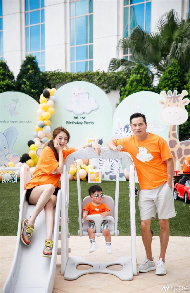 An Dĩ Hiên rạng rỡ xuất hiện sau sự cố bị động thai-8