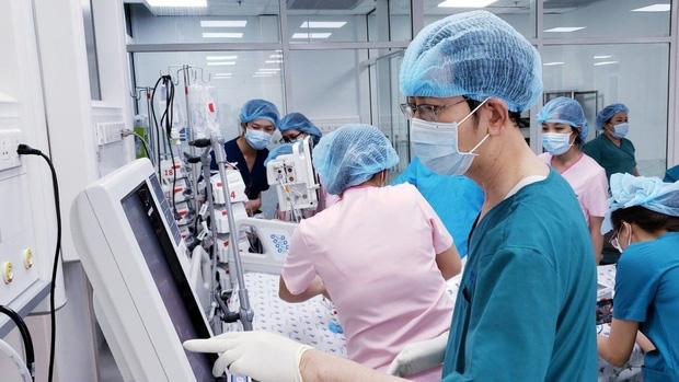 Đã tách rời xong cặp Song Nhi, hoàn thiện khâu tạo hình cho cả 2 bé gái-8