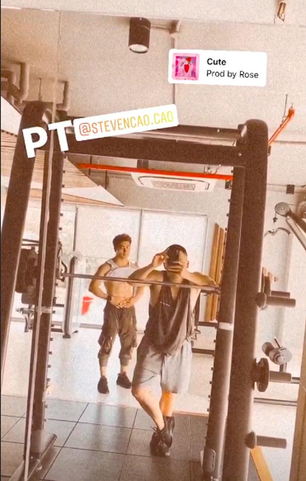 Vũ Khắc Tiệp mặc mỗi đồ lót để khoe cơ bụng 6 múi lại bị nghi photoshop-7