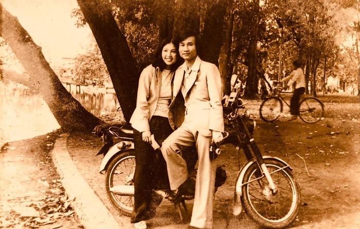 Chồng phượt thủ đăng ảnh từ thanh xuân đến khi đầu bạc chúc mừng sinh nhật hậu phương-3