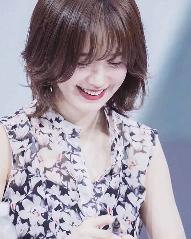 Động thái đầu tiên của Goo Hye Sun sau ly hôn: Cười tươi như được giải thoát-1