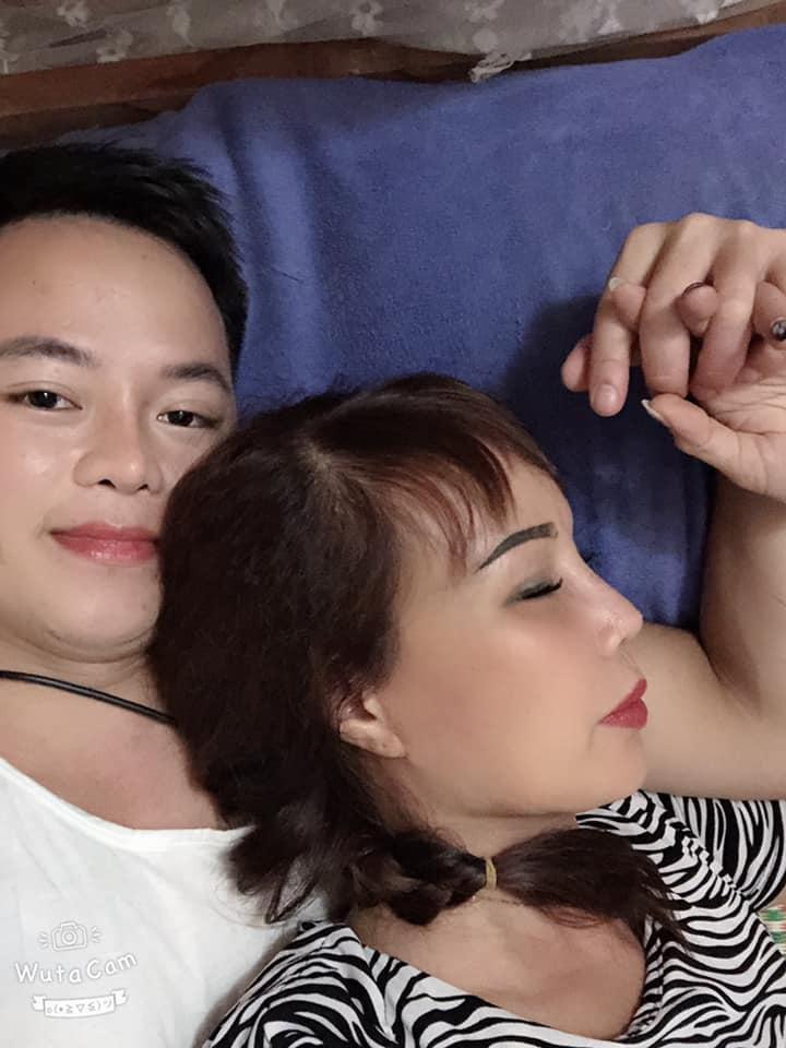 Nửa đêm chụp ảnh ôm ấp không rời, vợ chồng cô dâu 63 tuổi ở Cao Bằng nhận đá tảng-5