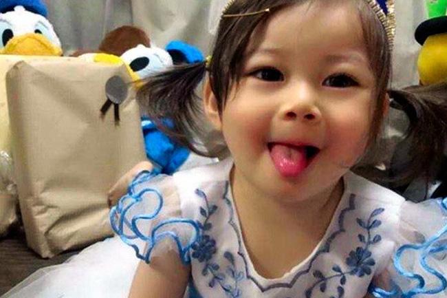 Lời khai của người mẹ bỏ con 8 ngày chết đói chết khát để đi chơi với bạn trai-1