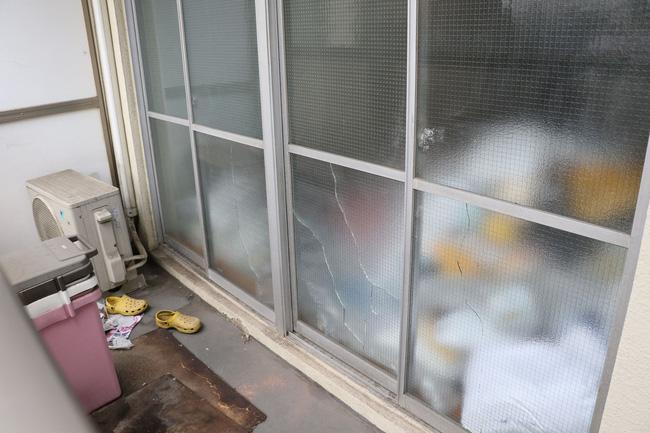 Lời khai của người mẹ bỏ con 8 ngày chết đói chết khát để đi chơi với bạn trai-4