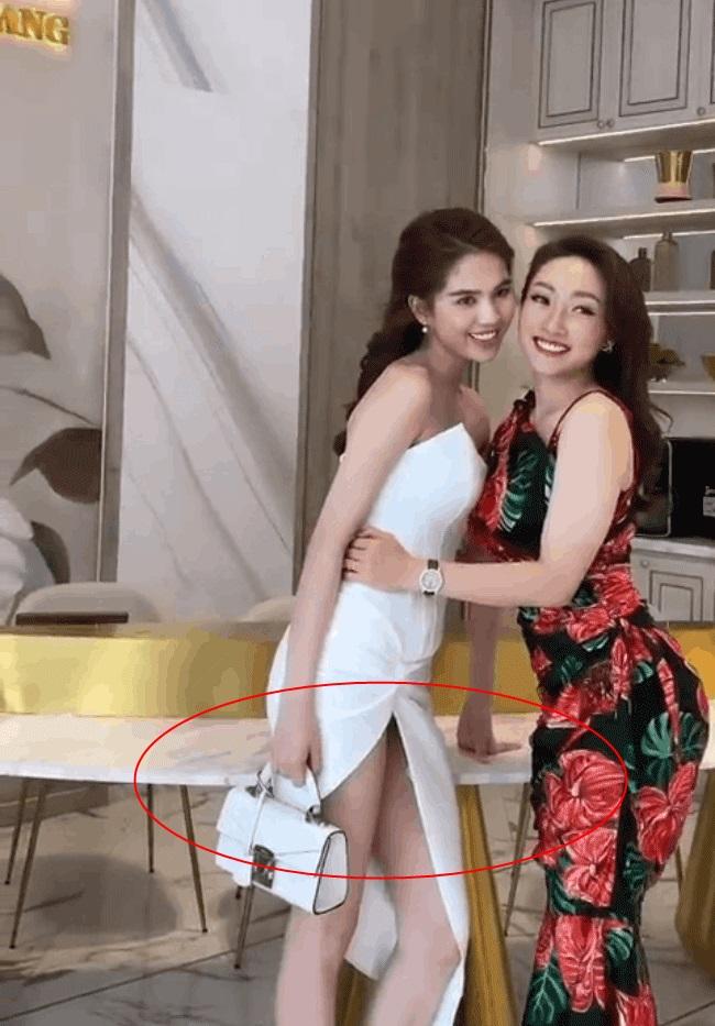 Ngọc Trinh suýt lộ nội y vì pha tạo dáng hớ hênh-1